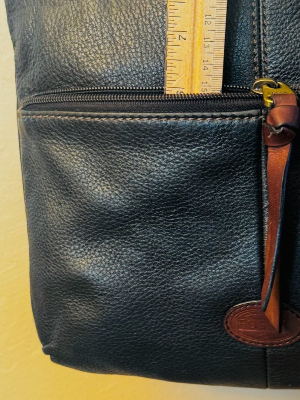 Fossil Morgan Traveler Black Soft Pebble Leather Organizer Crossbody Bag READ - Picture 10 of 15